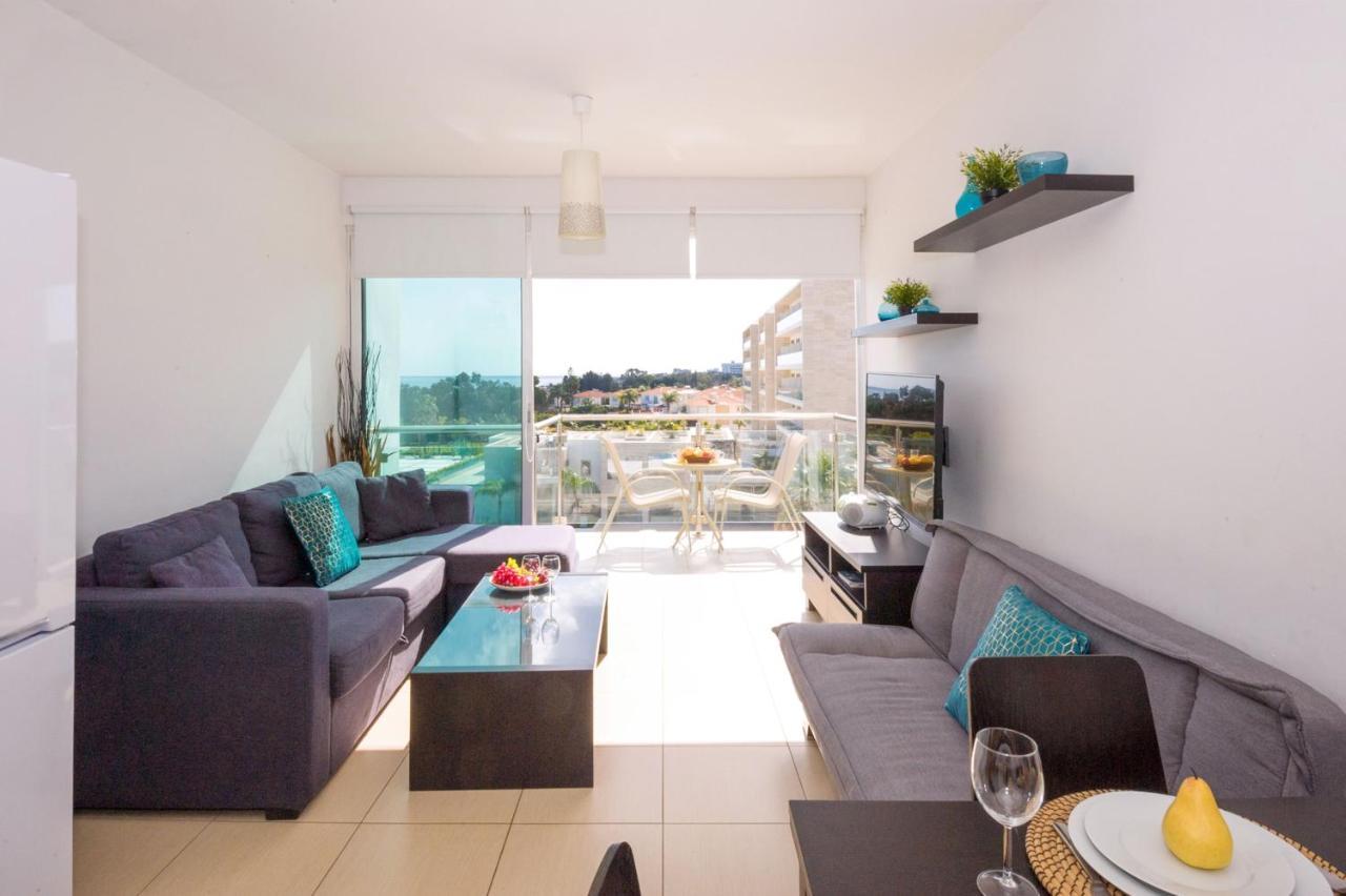 Laila - Coralli Beachfront Apartment Protaras Zewnętrze zdjęcie