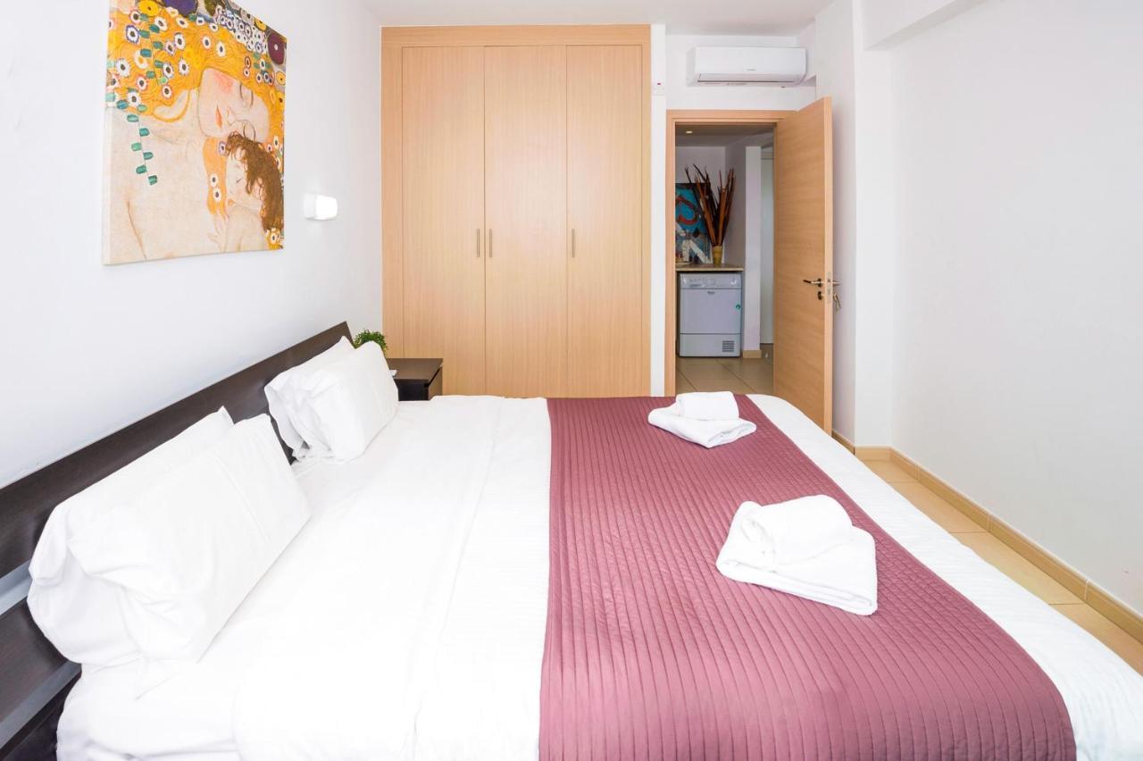 Laila - Coralli Beachfront Apartment Protaras Zewnętrze zdjęcie