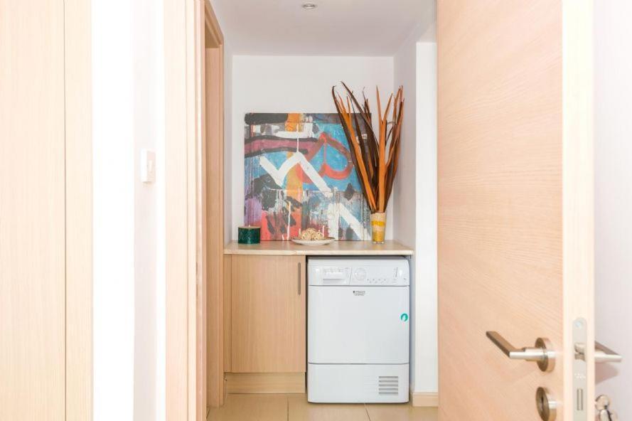 Laila - Coralli Beachfront Apartment Protaras Zewnętrze zdjęcie