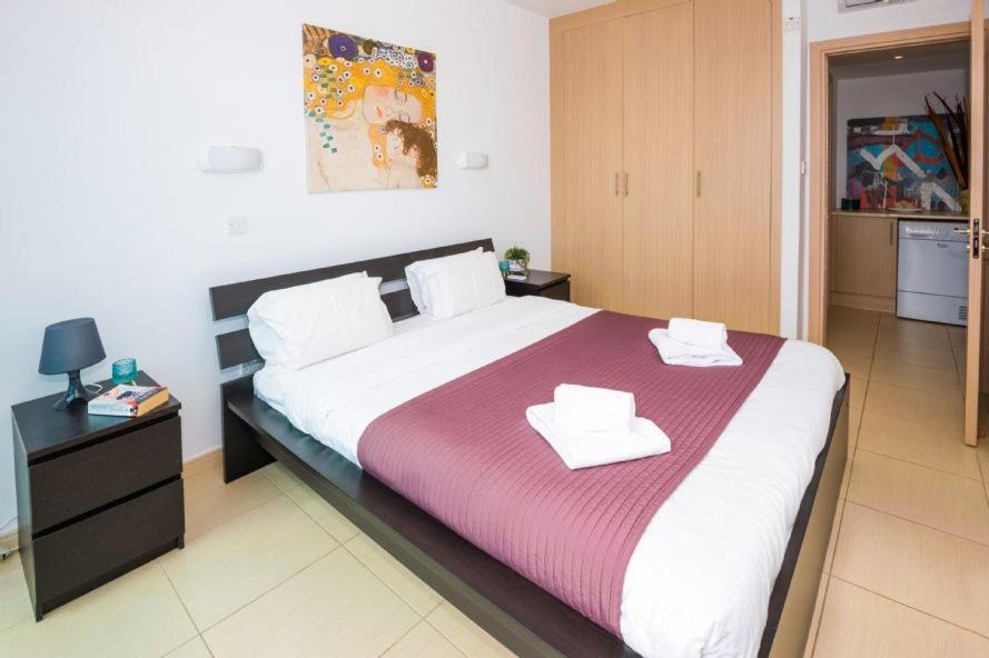 Laila - Coralli Beachfront Apartment Protaras Zewnętrze zdjęcie