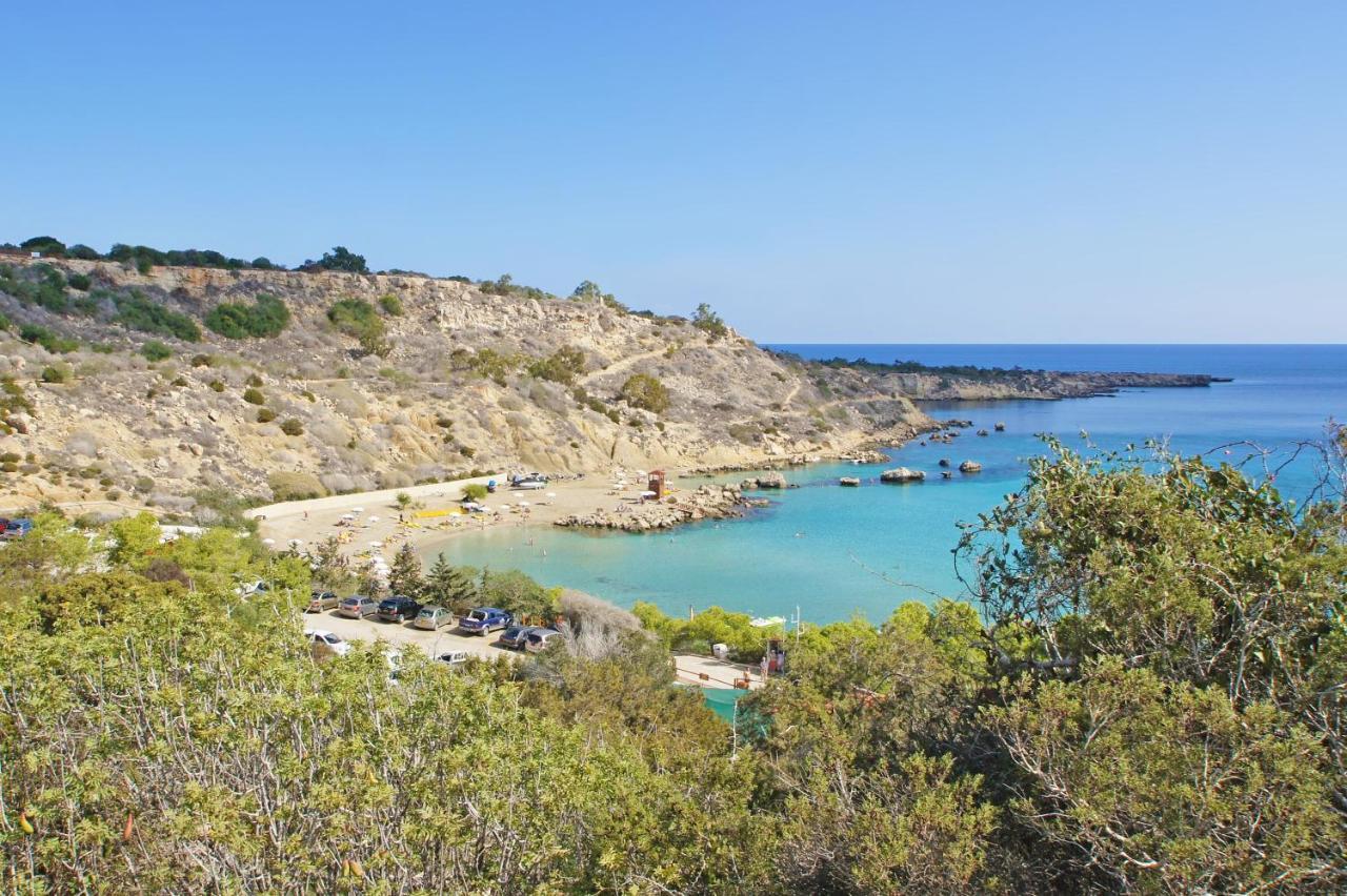 Laila - Coralli Beachfront Apartment Protaras Zewnętrze zdjęcie