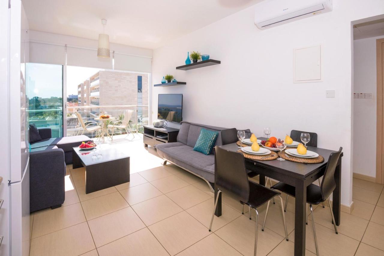 Laila - Coralli Beachfront Apartment Protaras Zewnętrze zdjęcie